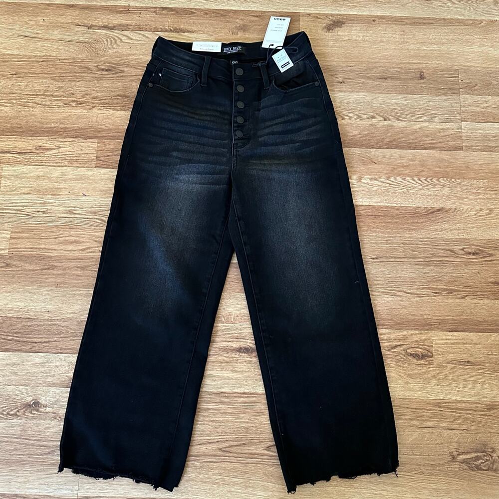 Judy Blue Women’s Wide Leg High Waist Black Crop Jeans Size 5/27 NWT